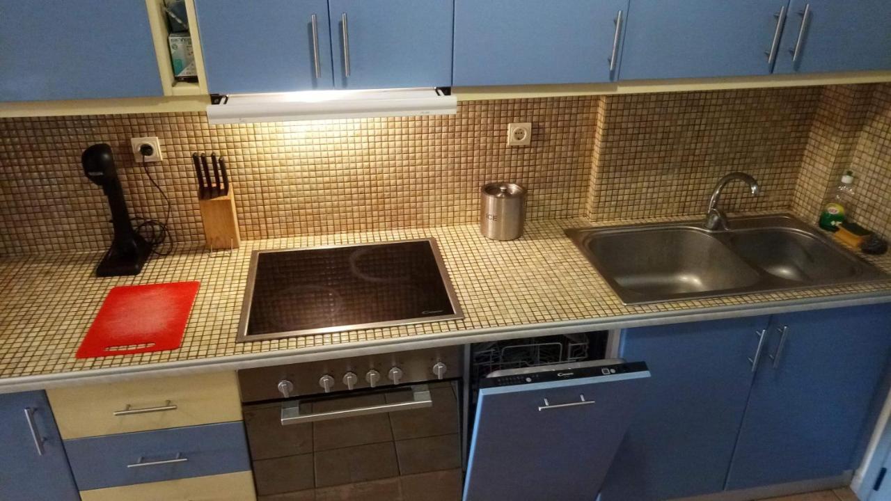 Whole Apartment In Loutsa With Amazing View Exterior foto